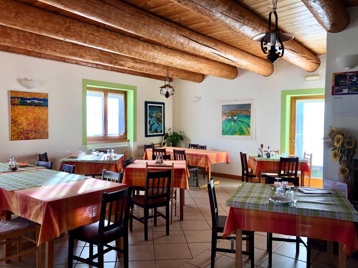 Agriturismo Cavria Castione Andevenno Eksteriør billede