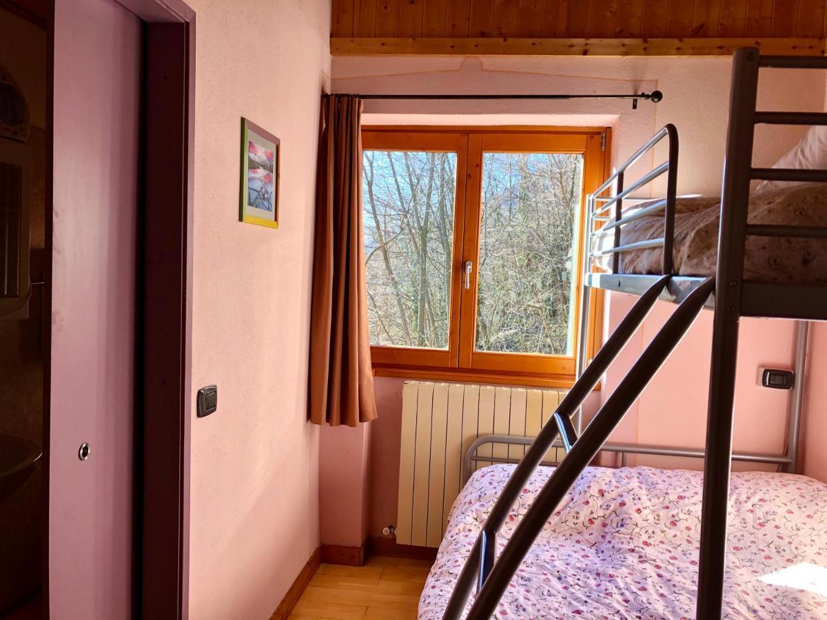 Agriturismo Cavria Castione Andevenno Eksteriør billede